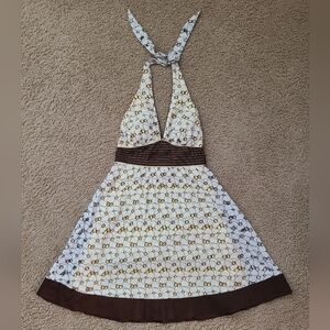 Elegant Backless Halter Dress in White and Brown